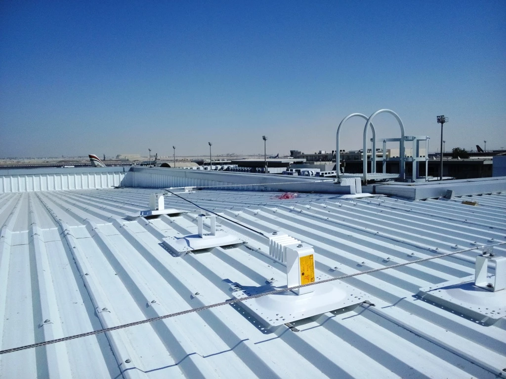 Horizontal Lifeline / Fall Protection / Fall Arrest / travel restraint / Fall Restraint / Metal rooftop